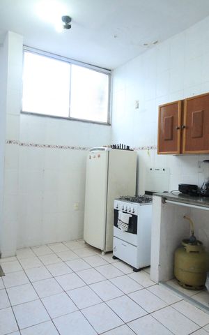 Apartamento para alugar com 77m², 2 quartos e sem vaga Apartamento para alugar com 77m², 2 quartos e sem vagaCozinha e Área de Serviço