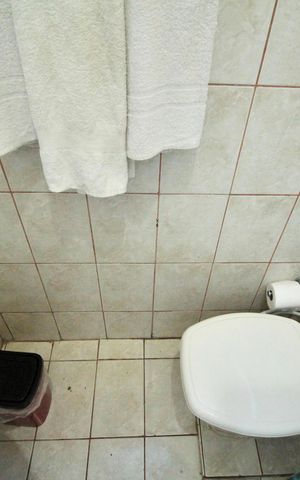Apartamento para alugar com 77m², 2 quartos e sem vaga Apartamento para alugar com 77m², 2 quartos e sem vagaBanheiro
