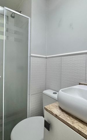 Apartamento à venda com 52m², 3 quartos e 1 vaga Apartamento à venda com 52m², 3 quartos e 1 vagaBanheiro Social