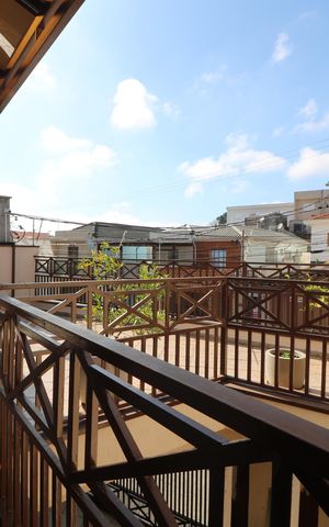 Casa à venda com 350m², 3 quartos e 3 vagasVaranda
