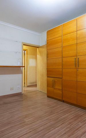 Apartamento para alugar com 140m², 4 quartos e 1 vaga Apartamento para alugar com 140m², 4 quartos e 1 vagaQuarto 4