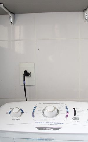 Apartamento à venda com 68m², 2 quartos e 1 vagaÁrea de Serviço