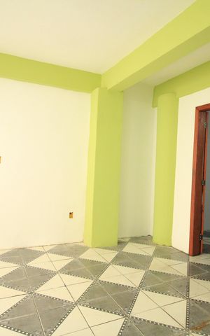Casa para alugar com 75m², 2 quartos e sem vaga Casa para alugar com 75m², 2 quartos e sem vagaSala