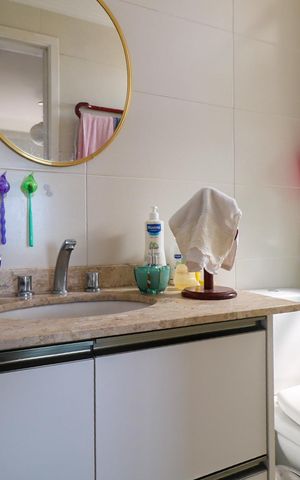 Apartamento à venda com 107m², 3 quartos e 3 vagas Apartamento à venda com 107m², 3 quartos e 3 vagasBanheiro da Suíte