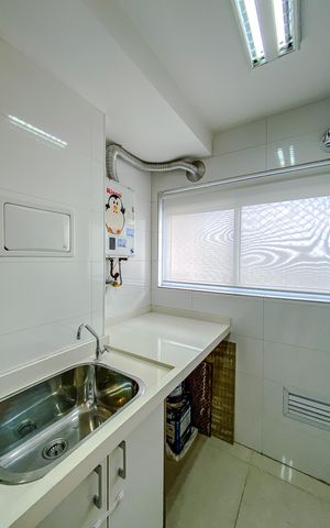 Apartamento à venda com 45m², 2 quartos e 1 vagaÁrea de Serviço