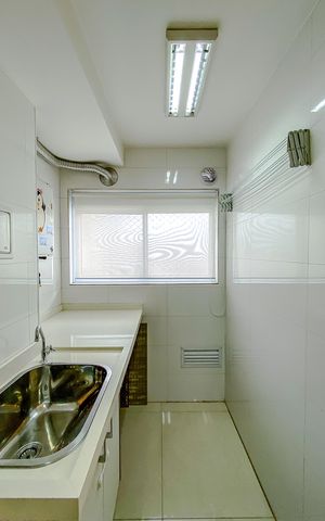 Apartamento à venda com 45m², 2 quartos e 1 vagaÁrea de Serviço