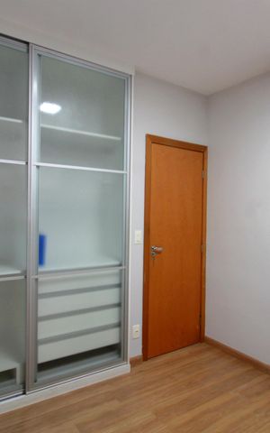 Apartamento à venda com 166m², 2 quartos e 3 vagasQuarto 2