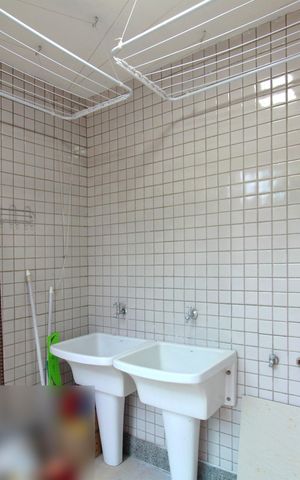 Apartamento à venda com 166m², 2 quartos e 3 vagasÁrea de Serviço
