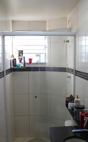 Apartamento à venda com 64m², 2 quartos e 1 vagaBanheiro Social
