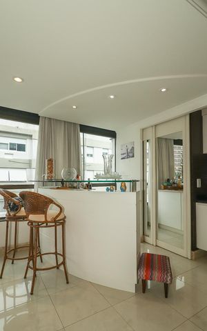 Apartamento à venda com 121m², 2 quartos e 2 vagasSala