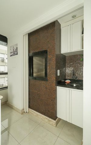 Apartamento à venda com 121m², 2 quartos e 2 vagasSala