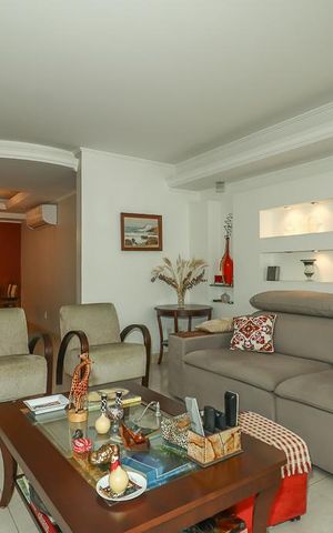 Apartamento à venda com 121m², 2 quartos e 2 vagasSala