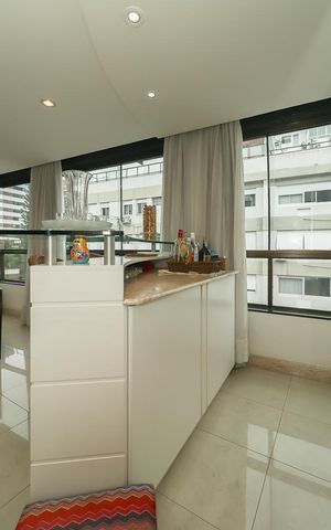 Apartamento à venda com 121m², 2 quartos e 2 vagasSala
