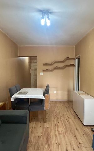 Apartamento à venda com 71m², 2 quartos e sem vaga Apartamento à venda com 71m², 2 quartos e sem vagaSala