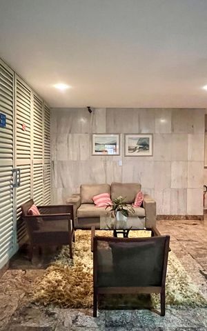 Apartamento à venda com 71m², 2 quartos e sem vaga Apartamento à venda com 71m², 2 quartos e sem vagaHall de entrada