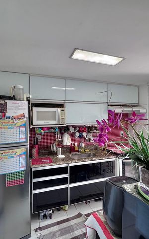 Apartamento à venda com 155m², 3 quartos e 2 vagas Apartamento à venda com 155m², 3 quartos e 2 vagasCozinha e Área de Serviço