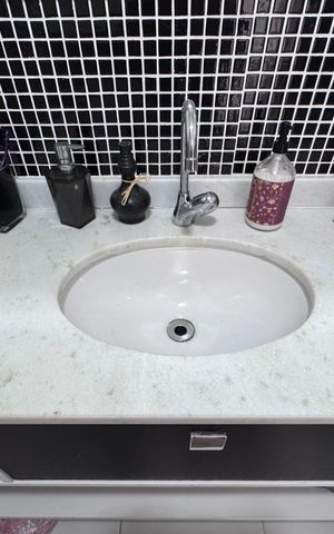 Apartamento à venda com 155m², 3 quartos e 2 vagas Apartamento à venda com 155m², 3 quartos e 2 vagasLavabo