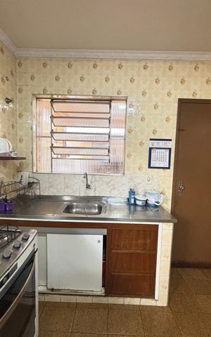 Casa à venda com 157m², 3 quartos e 2 vagas Casa à venda com 157m², 3 quartos e 2 vagasCozinha