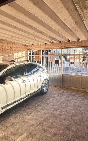Casa à venda com 157m², 3 quartos e 2 vagas Casa à venda com 157m², 3 quartos e 2 vagasGaragem