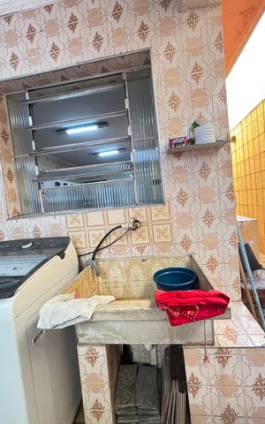 Casa à venda com 157m², 3 quartos e 2 vagas Casa à venda com 157m², 3 quartos e 2 vagasÁrea de Serviço - Quintal