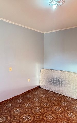 Casa à venda com 157m², 3 quartos e 2 vagas Casa à venda com 157m², 3 quartos e 2 vagasQuarto 1