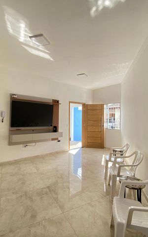 Casa à venda com 168m², 3 quartos e 1 vaga Casa à venda com 168m², 3 quartos e 1 vagaSala