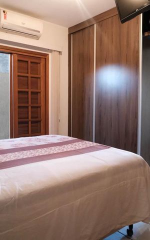 Casa à venda com 190m², 4 quartos e 2 vagasSuíte