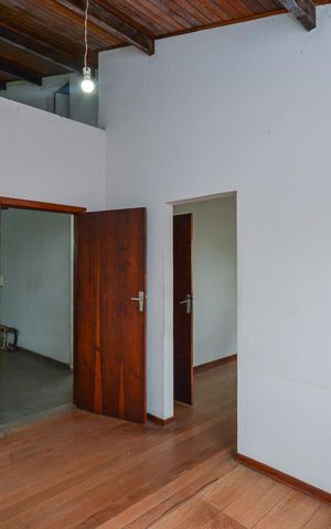 Casa para alugar com 334m², 3 quartos e 4 vagasEdícula 