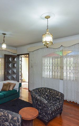 Casa para alugar com 334m², 3 quartos e 4 vagasSala