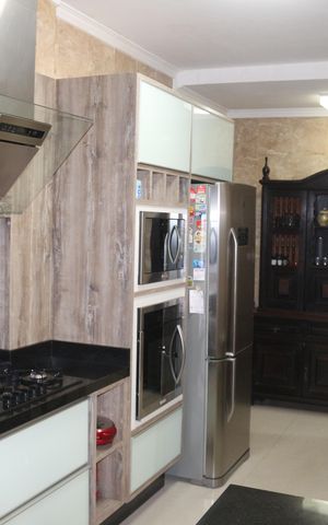Casa à venda com 135m², 2 quartos e 2 vagasCozinha