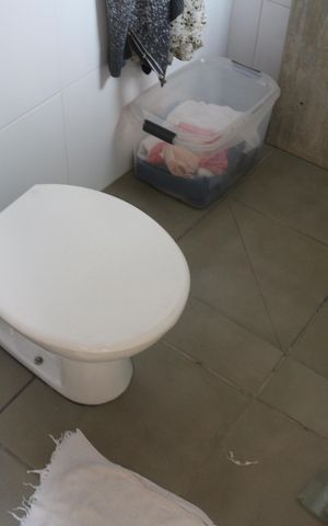 Casa à venda com 135m², 2 quartos e 2 vagasLavabo