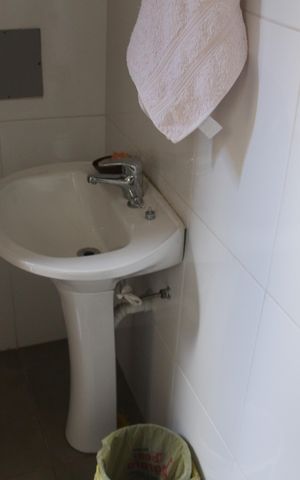 Casa à venda com 135m², 2 quartos e 2 vagasLavabo