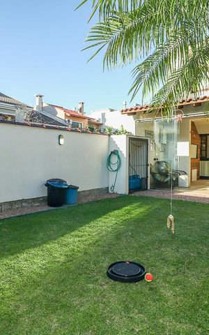 Casa de condomínio à venda com 191m², 3 quartos e 2 vagasQuintal fundos