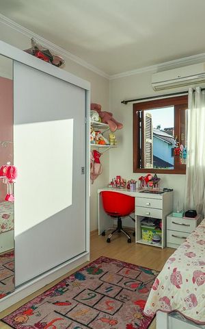 Casa de condomínio à venda com 191m², 3 quartos e 2 vagasQuarto 2