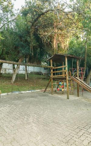 Casa de condomínio à venda com 191m², 3 quartos e 2 vagasÁrea comum - Playground