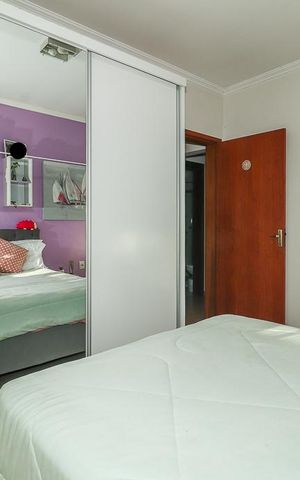 Casa de condomínio à venda com 191m², 3 quartos e 2 vagasQuarto