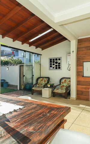 Casa de condomínio à venda com 191m², 3 quartos e 2 vagasEspaço Churrasqueira