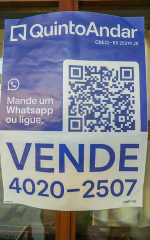 Casa de condomínio à venda com 191m², 3 quartos e 2 vagasFachada