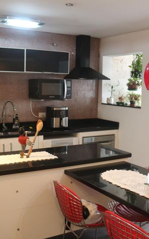 Apartamento à venda com 160m², 2 quartos e 1 vagaCozinha