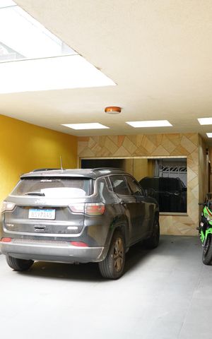 Casa à venda com 290m², 3 quartos e 4 vagasÁrea comum