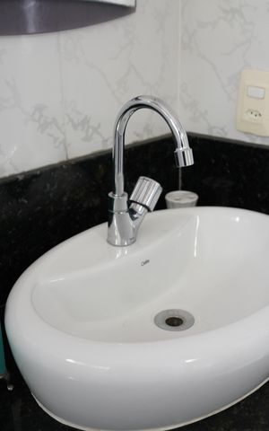 Casa à venda com 290m², 3 quartos e 4 vagasBanheiro Suíte 2 