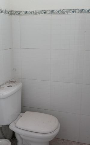 Casa à venda com 290m², 3 quartos e 4 vagasBanheiro Edícula 
