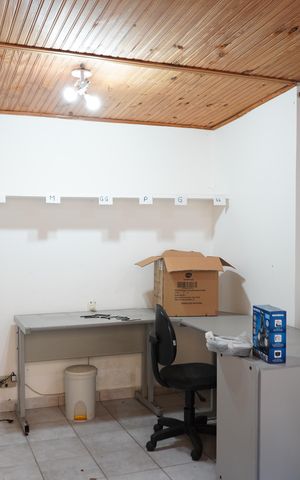 Casa à venda com 290m², 3 quartos e 4 vagasEdícula Sala