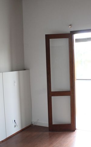 Casa de condomínio para alugar com 350m², 3 quartos e 2 vagasSuíte 1
