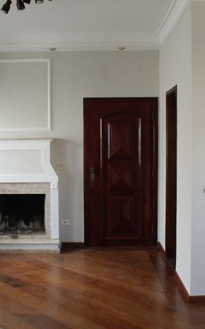 Casa de condomínio para alugar com 350m², 3 quartos e 2 vagasSala