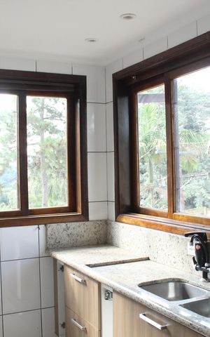 Casa de condomínio para alugar com 350m², 3 quartos e 2 vagasCozinha