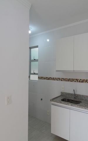 Apartamento à venda com 40m², 2 quartos e 1 vagaCozinha e Área de Serviço