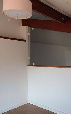 Casa à venda com 350m², 3 quartos e 3 vagasQuarto 2