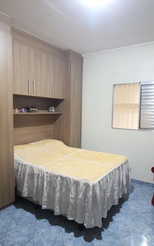 Casa à venda com 150m², 3 quartos e 2 vagasQuarto 2