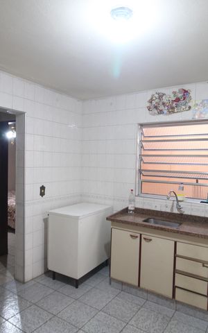 Casa à venda com 150m², 3 quartos e 2 vagasCasa 2 - Sala / Cozinha